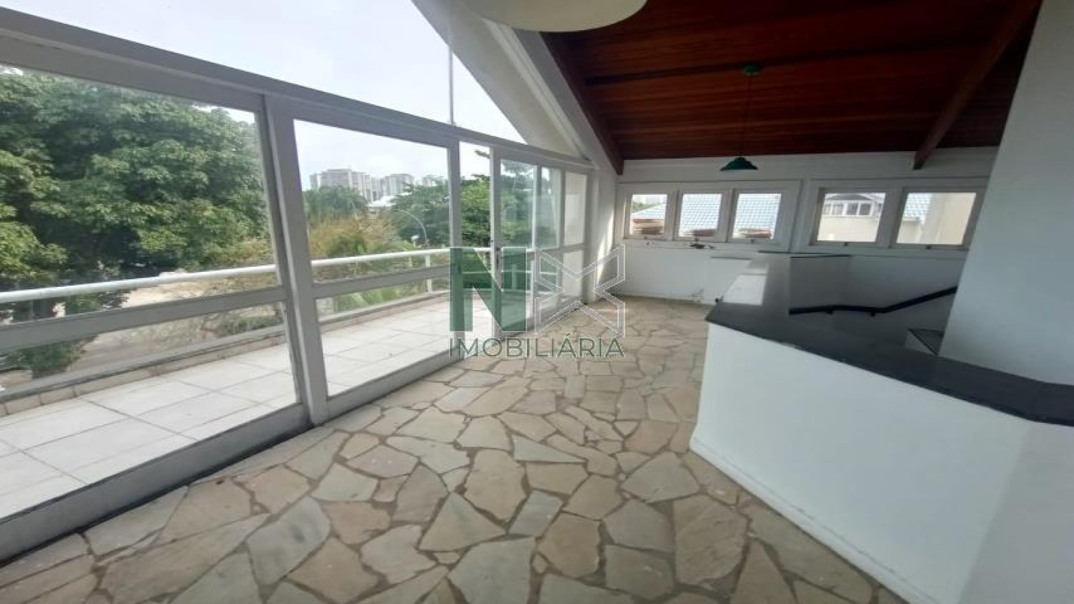 Casa 4 Quartos 600m² 