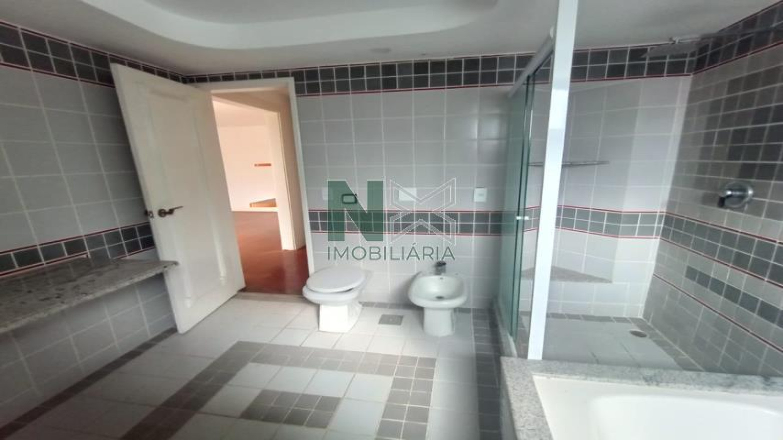 Casa 4 Quartos 600m² 
