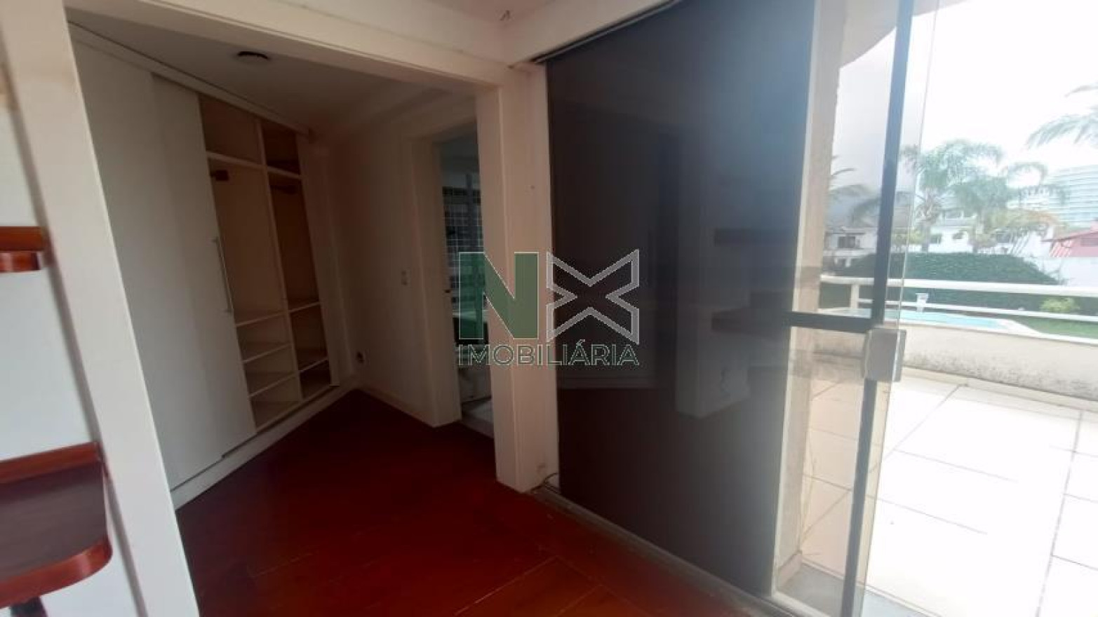 Casa 4 Quartos 600m² 