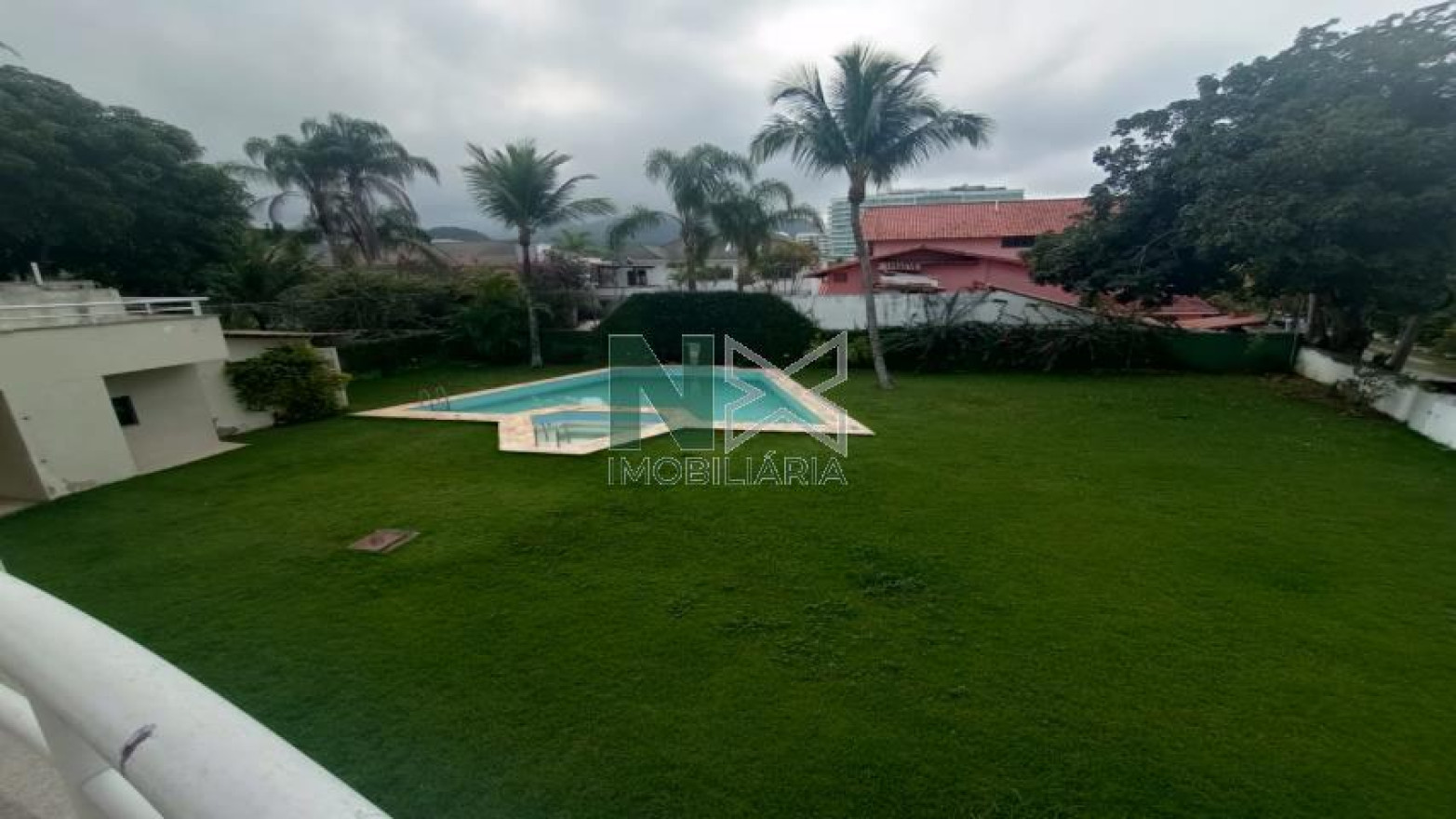 Casa 4 Quartos 600m² 
