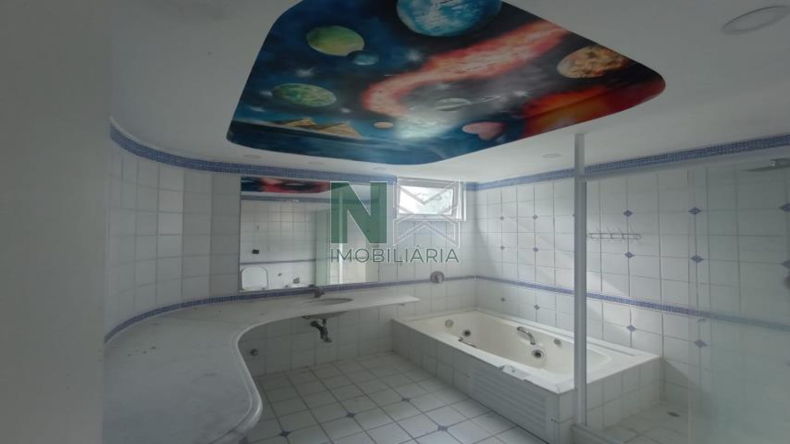 Casa 4 Quartos 600m² 