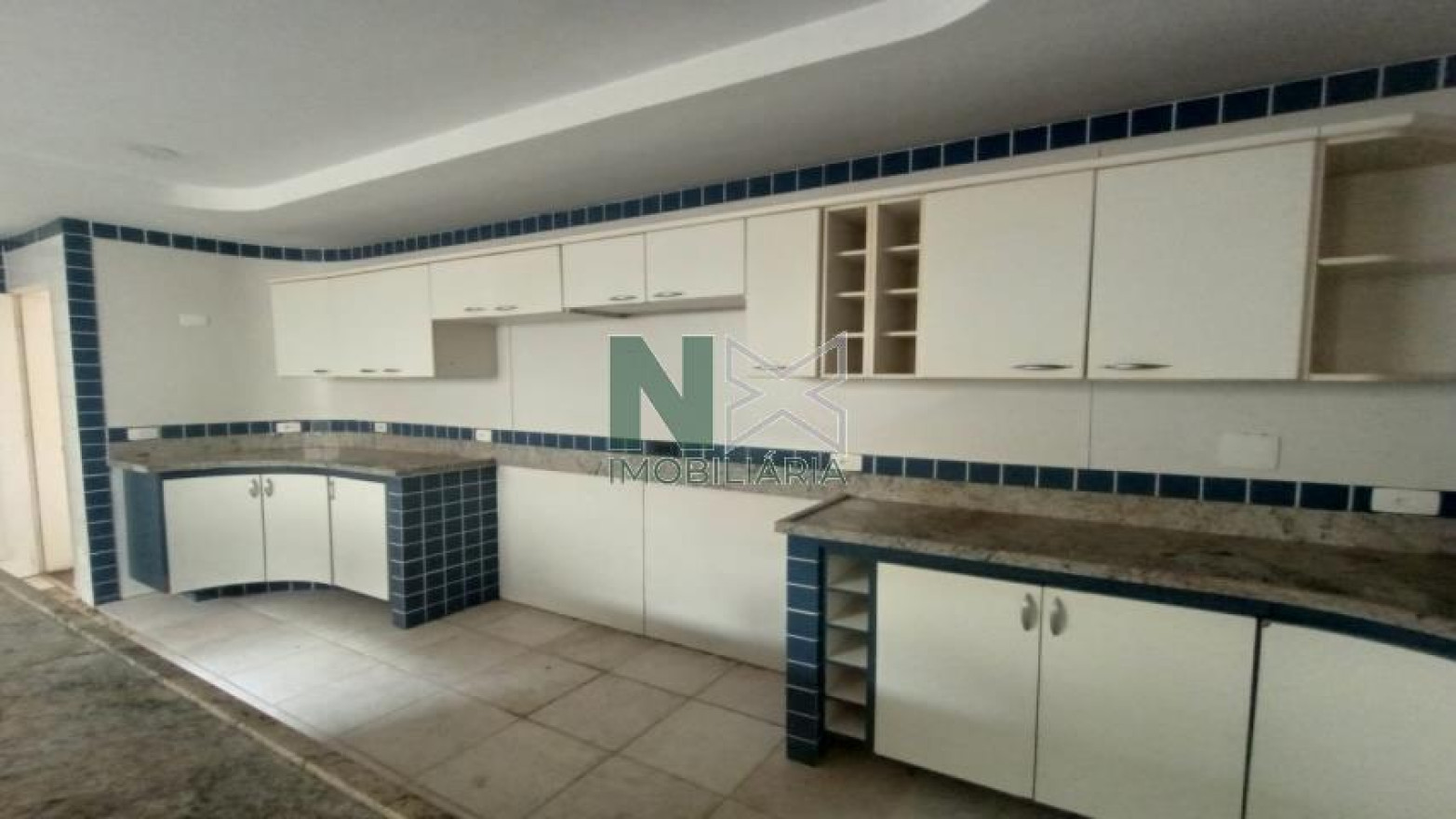 Casa 4 Quartos 600m² 