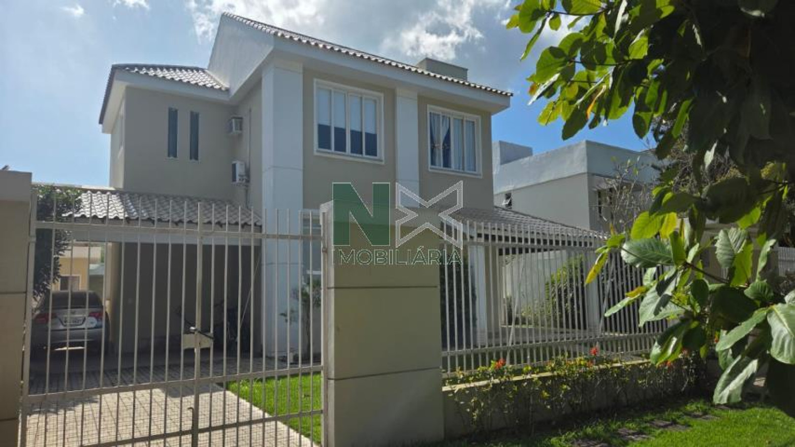 Casa 4 Quartos 410m² 
