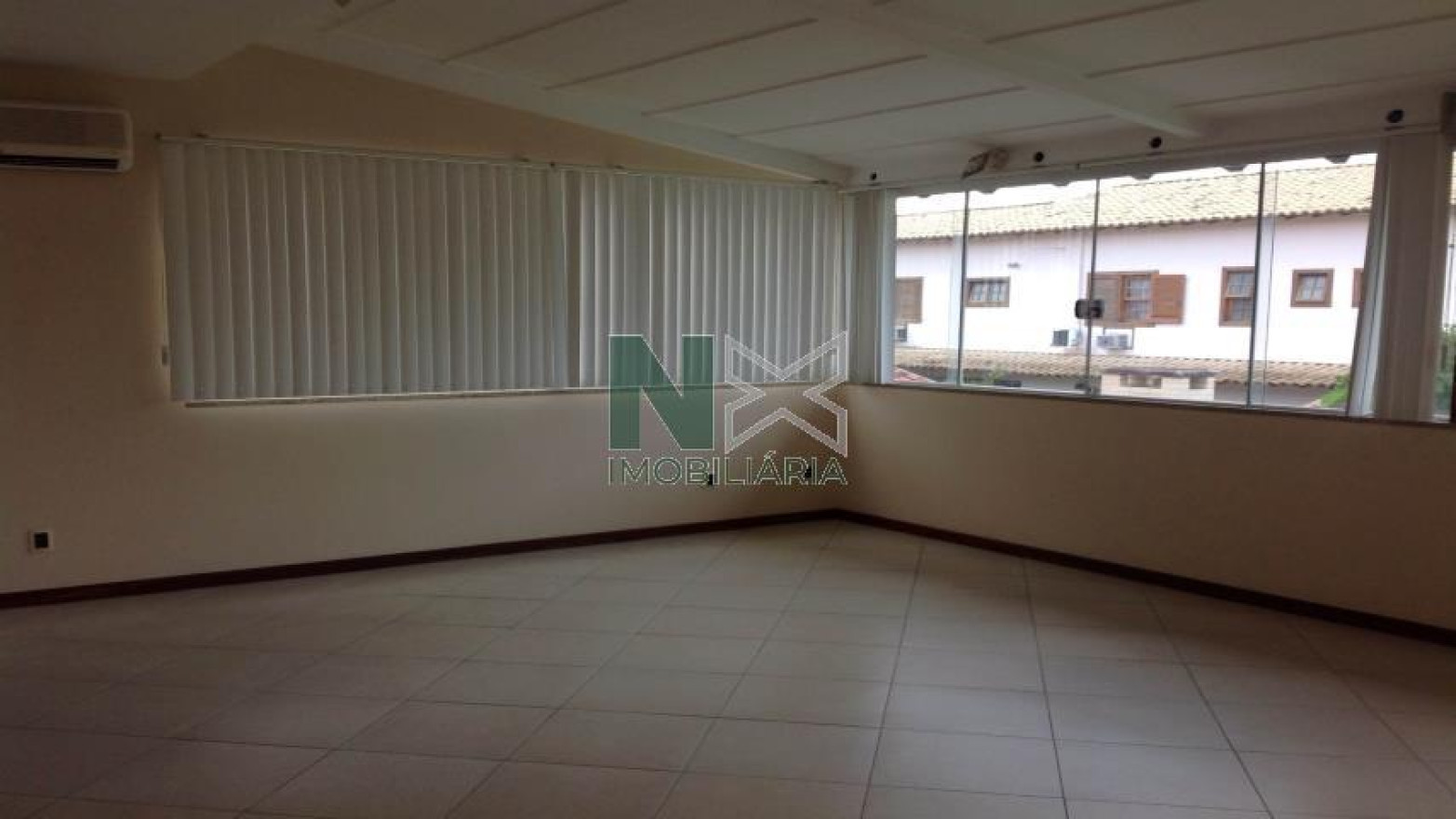 Casa 4 Quartos 410m² 