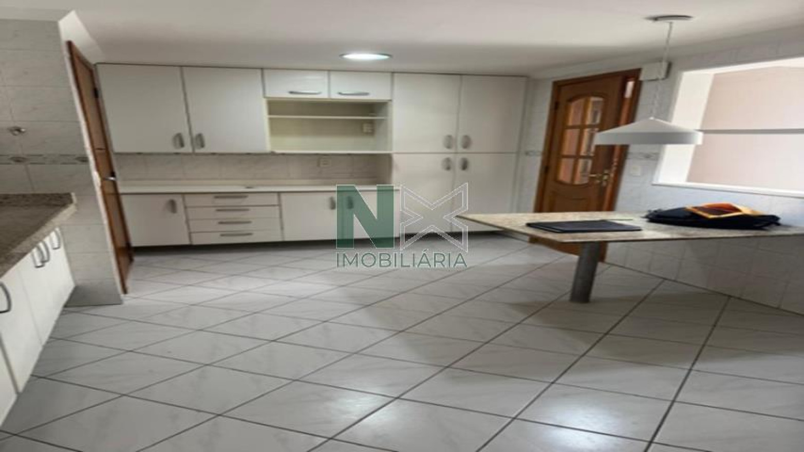 Cobertura 3 Quartos 250m² 