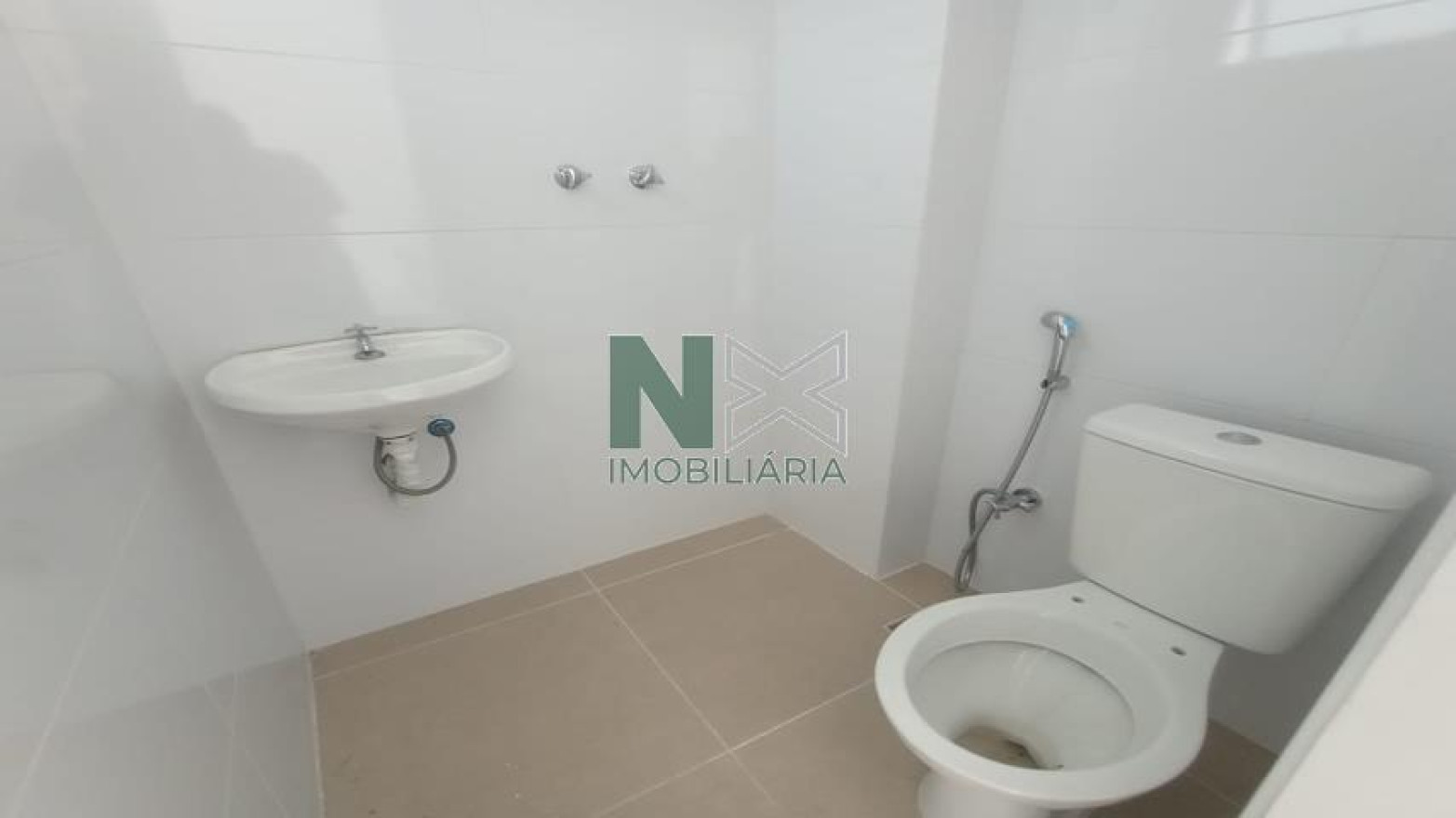 Cobertura 3 Quartos 200m² 