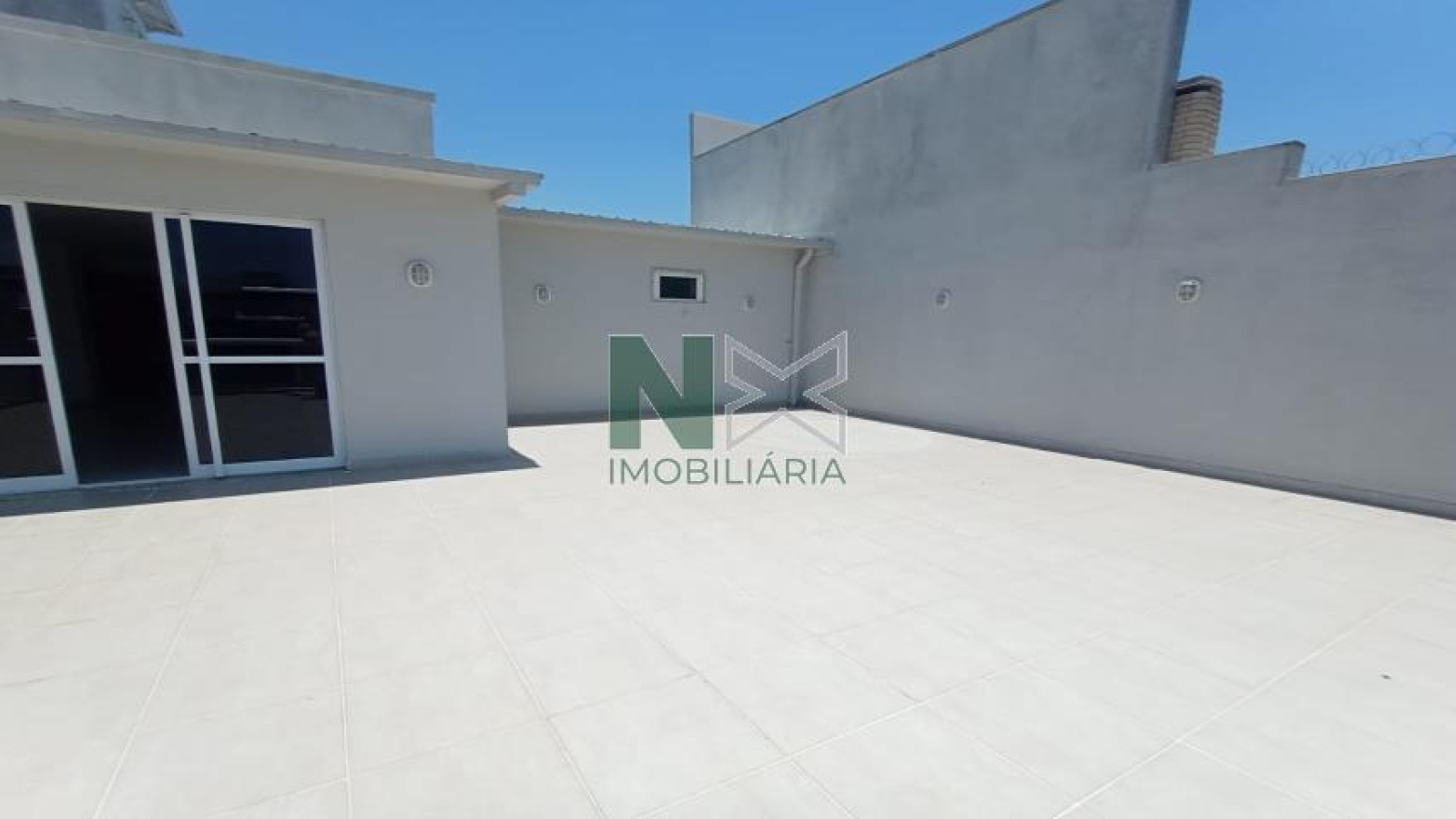 Cobertura 3 Quartos 200m² 