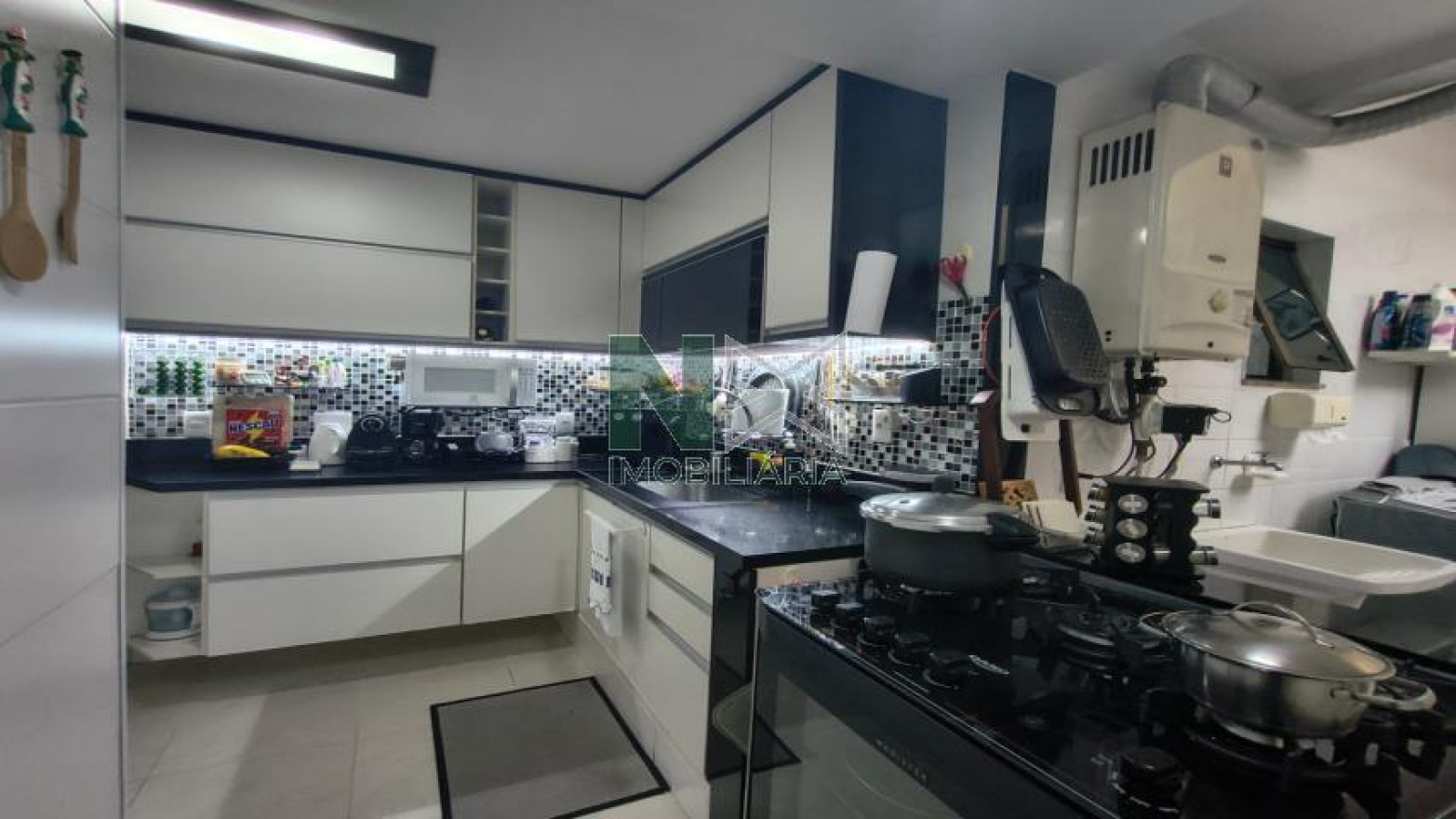 Cobertura 3 Quartos 200m² 