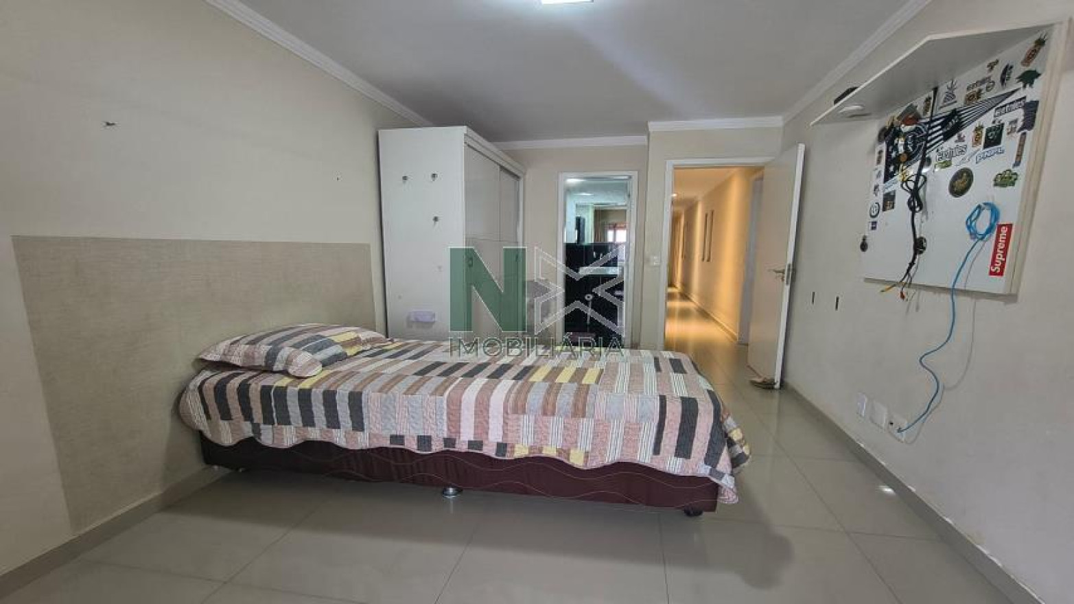 Cobertura 3 Quartos 200m² 