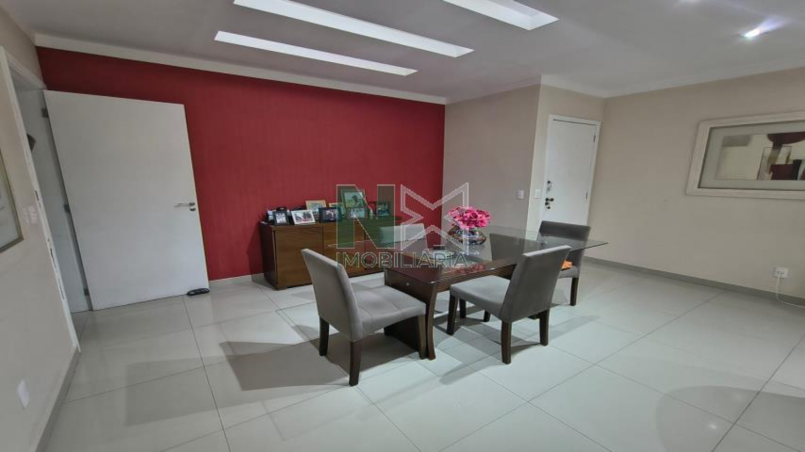 Cobertura 3 Quartos 200m² 