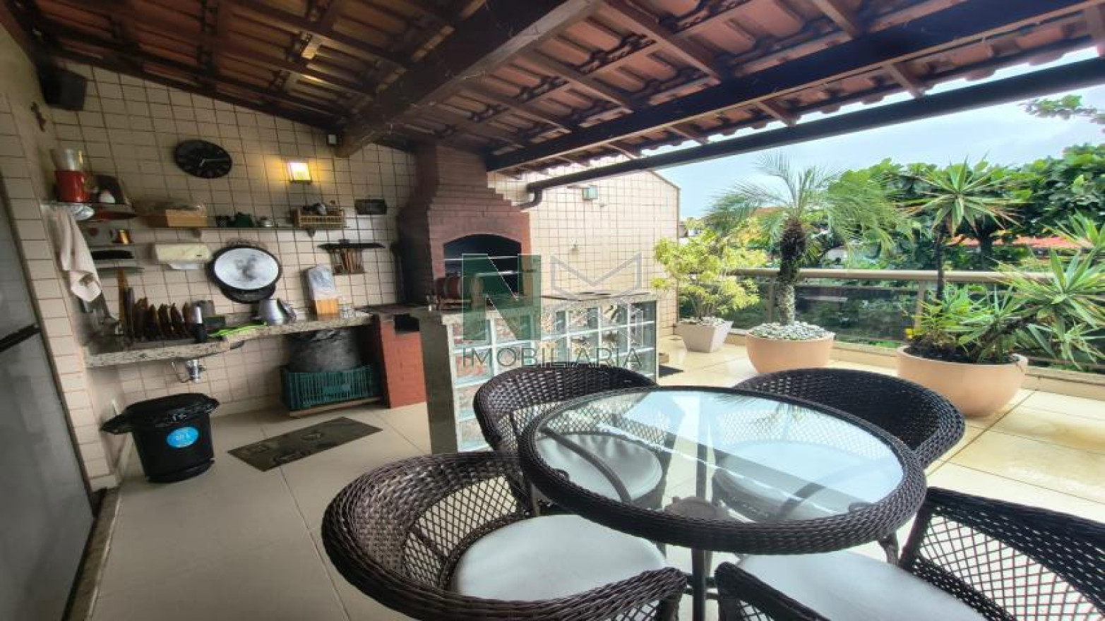 Cobertura 3 Quartos 200m² 