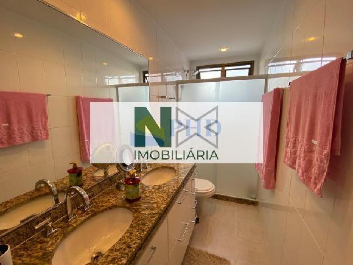 Cobertura 4 Quartos 203m² 