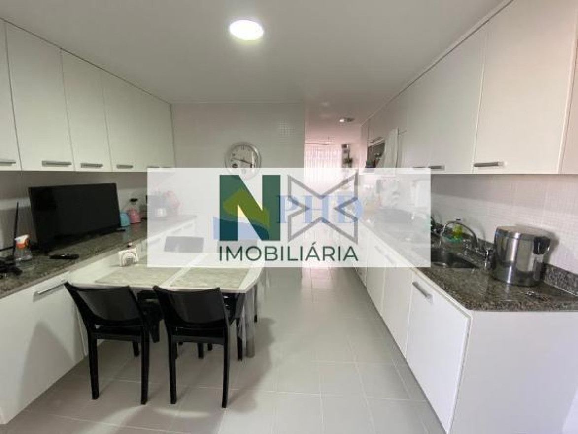 Cobertura 4 Quartos 203m² 