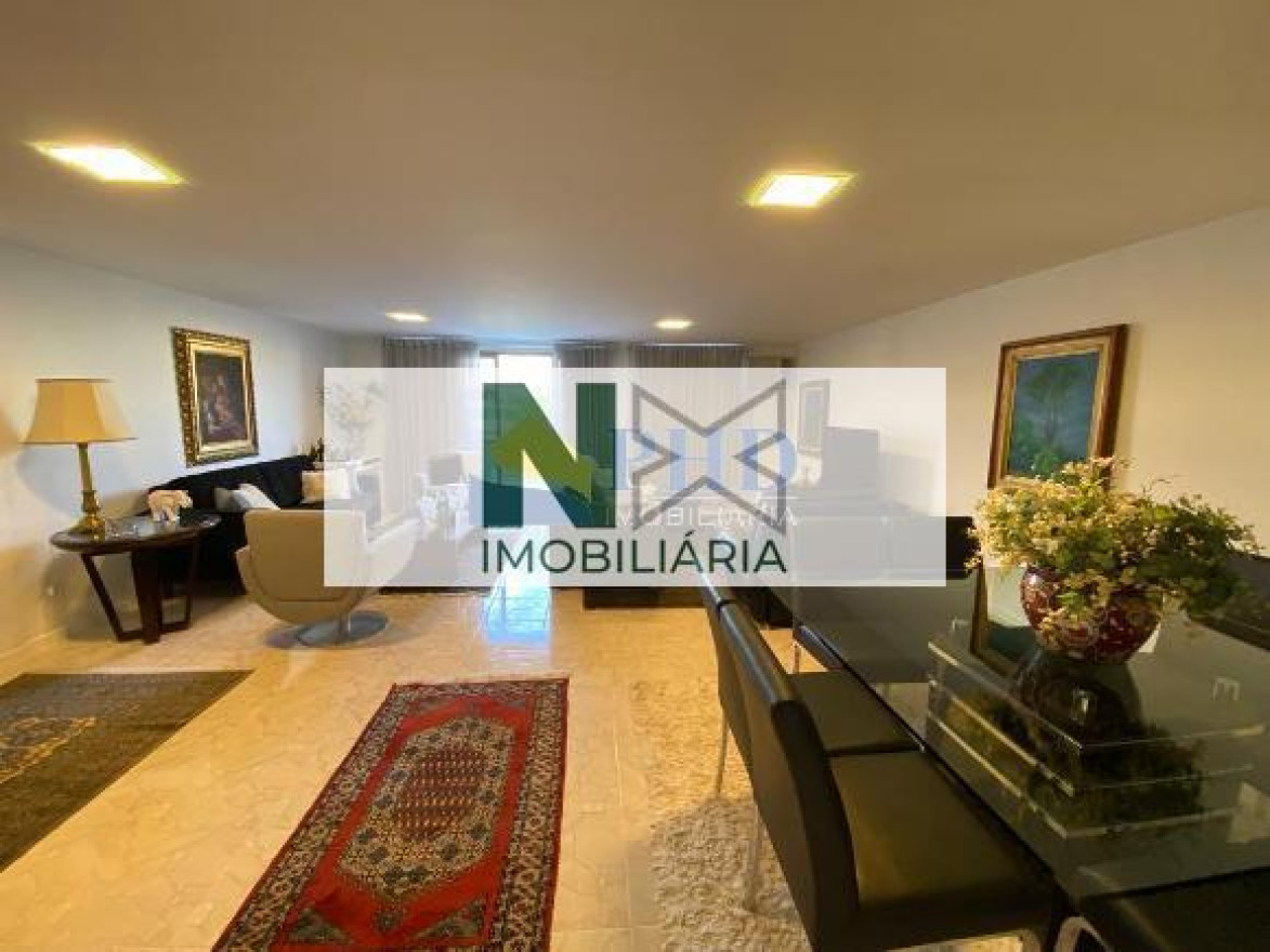 Cobertura 4 Quartos 203m² 
