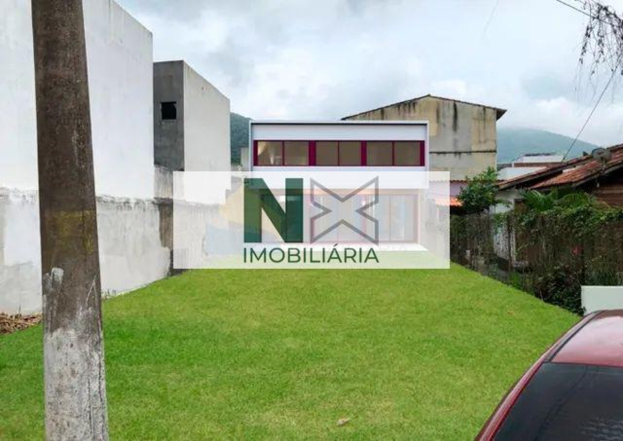 Terreno  319m² 