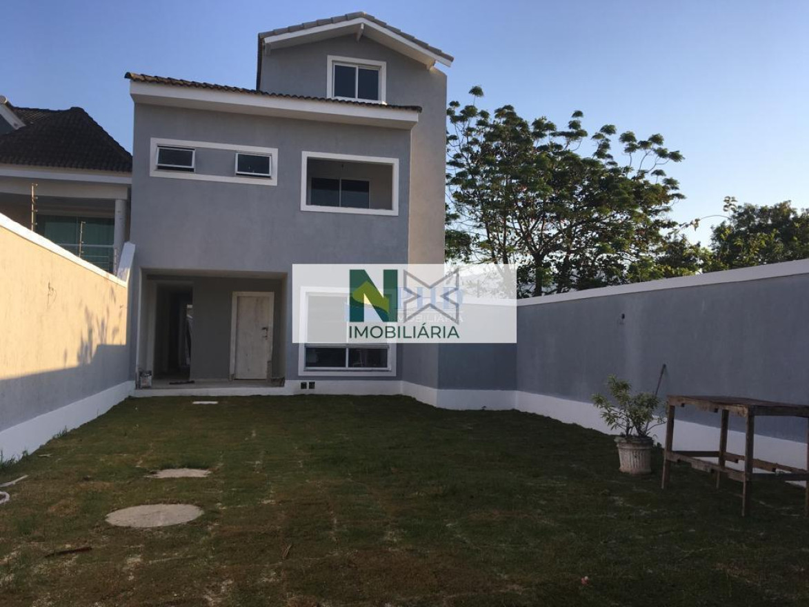Casa 4 Quartos 300m² 