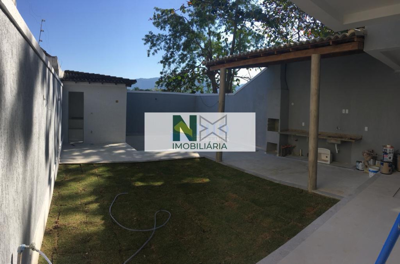 Casa 4 Quartos 300m² 