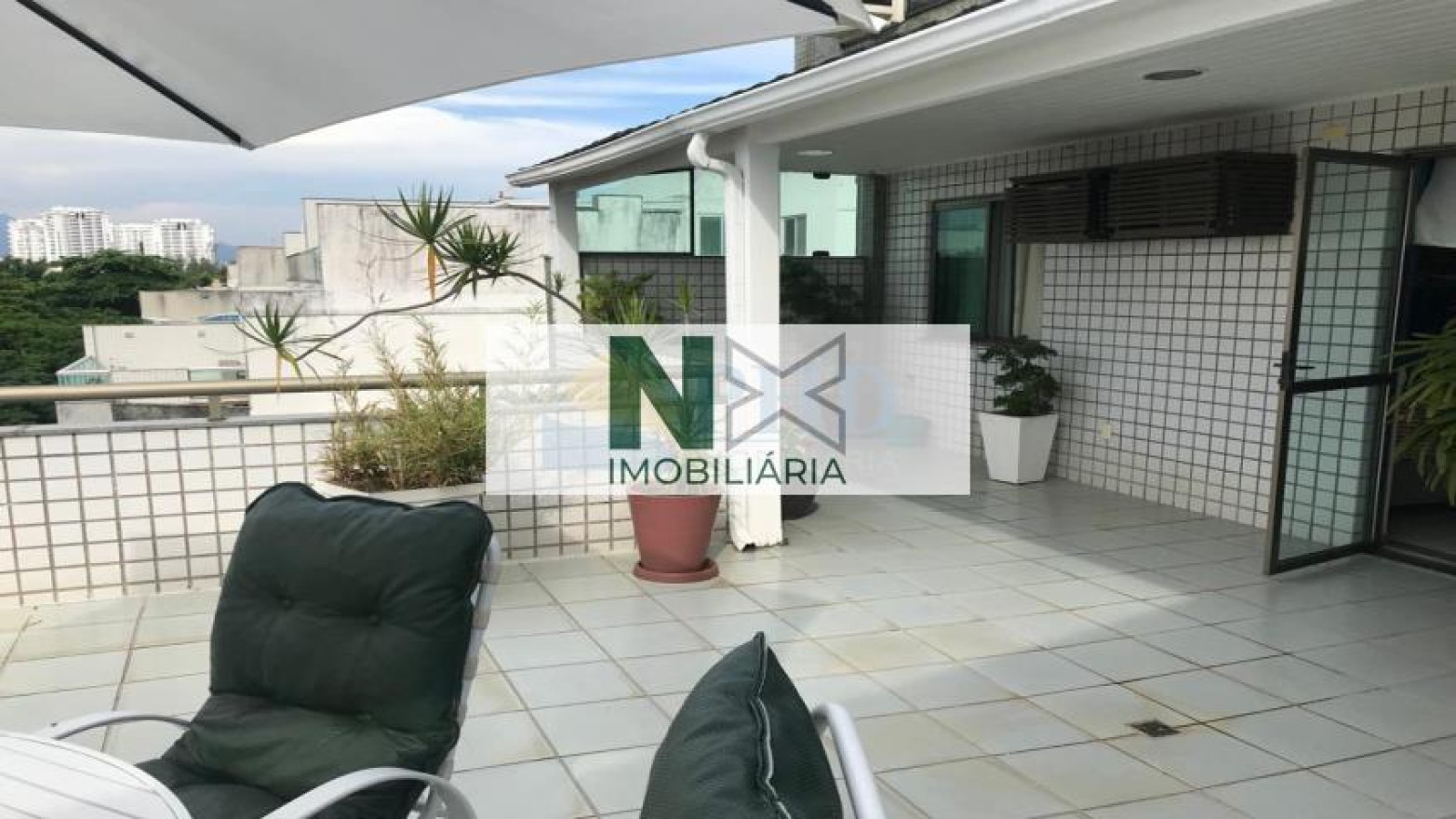 Cobertura 3 Quartos 250m² 