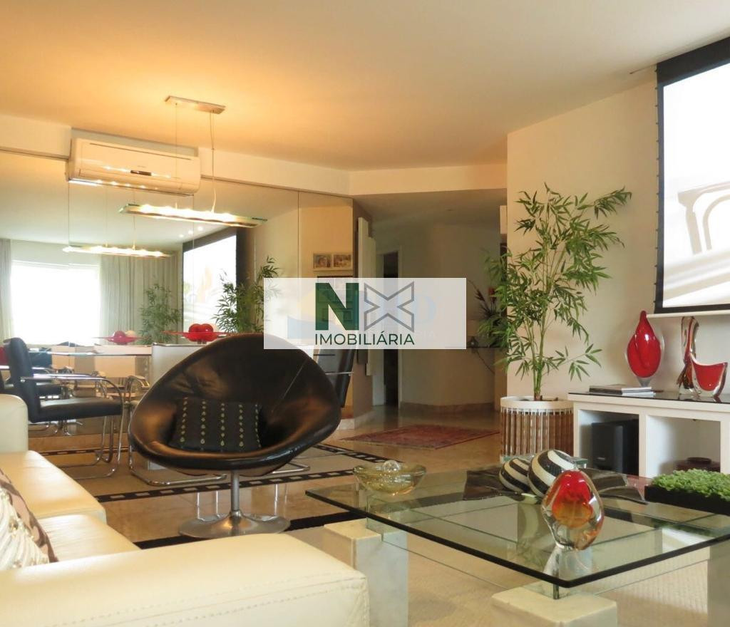 Apartamento 4 Quartos 220m² 