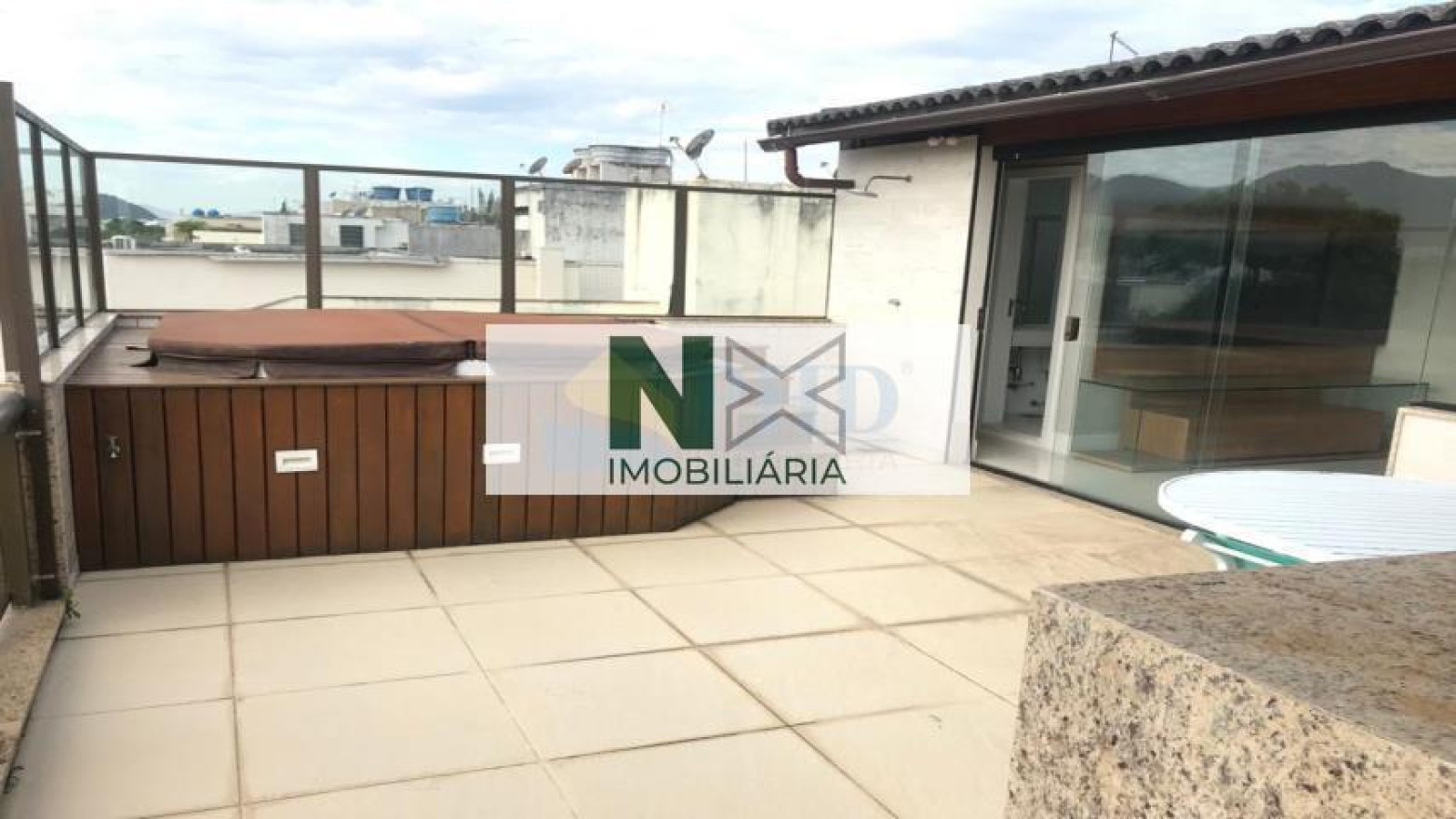 Cobertura 3 Quartos 326m² 