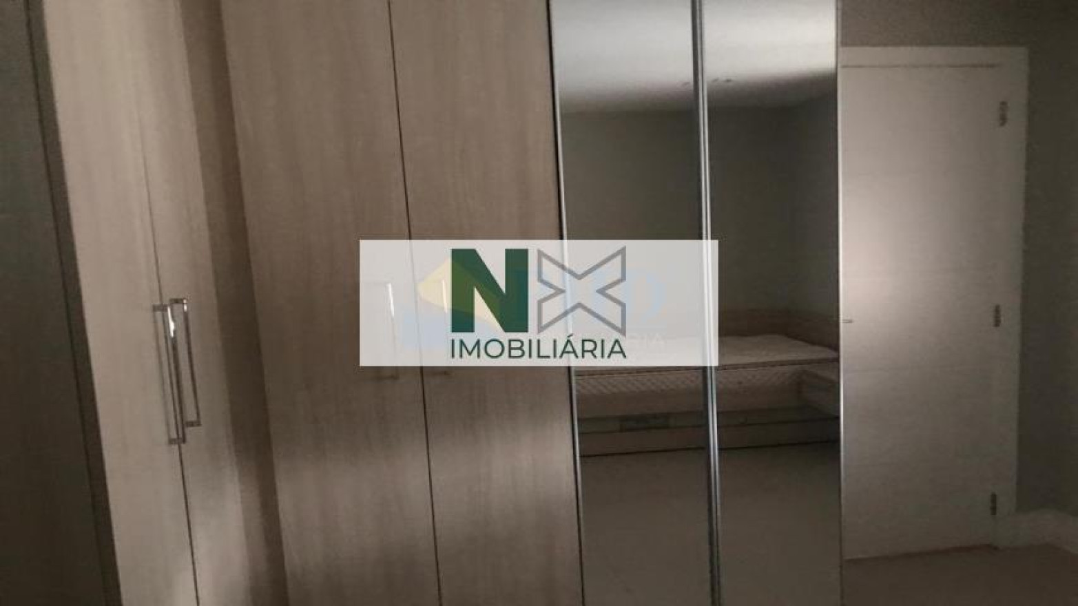 Cobertura 3 Quartos 326m² 