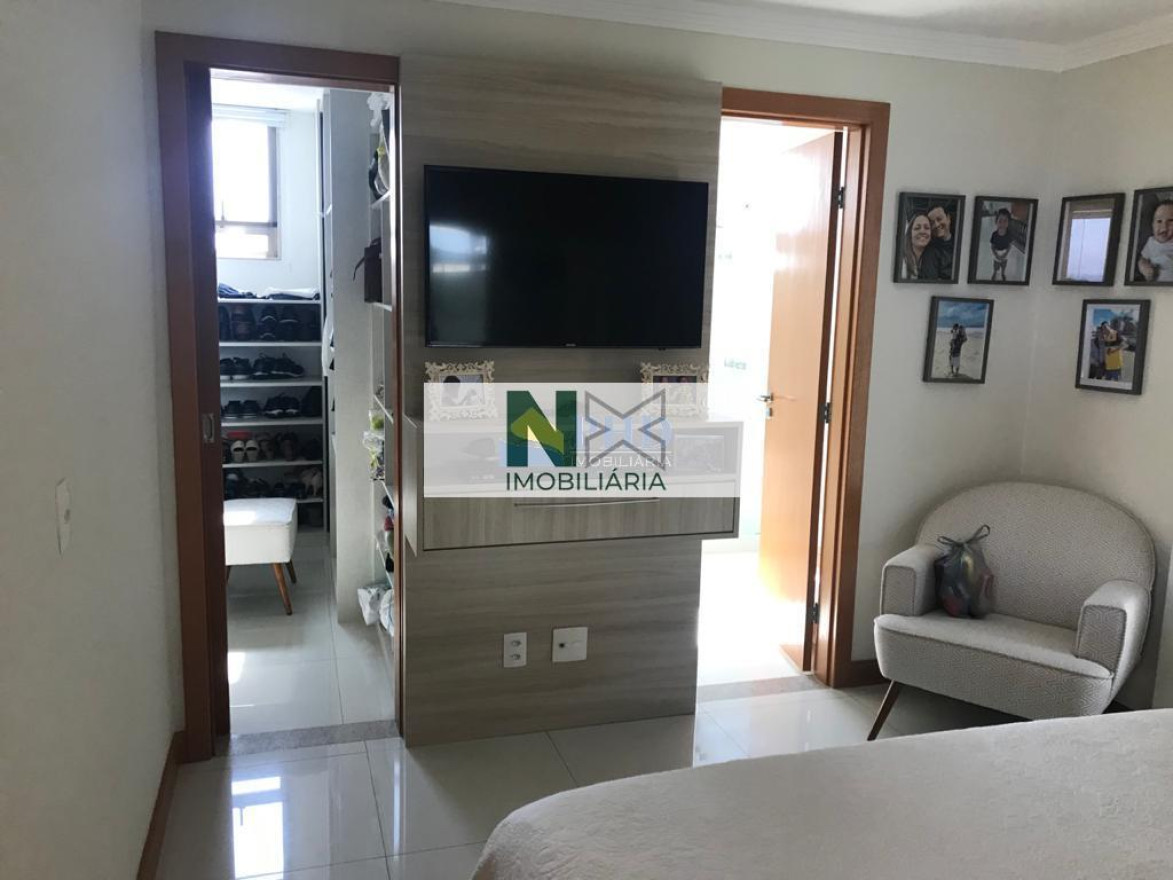 Cobertura 4 Quartos 240m² 