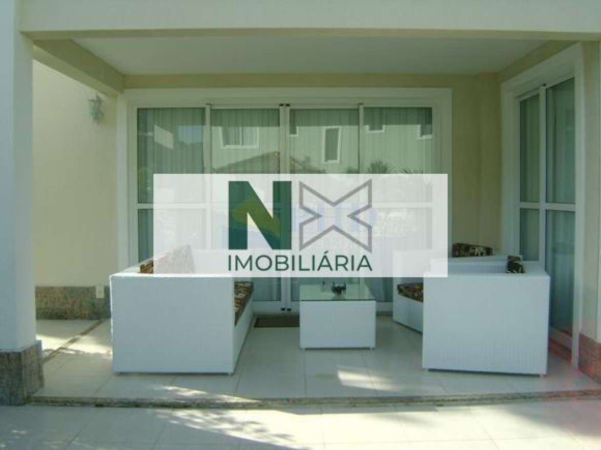 Casa 4 Quartos 257m² 
