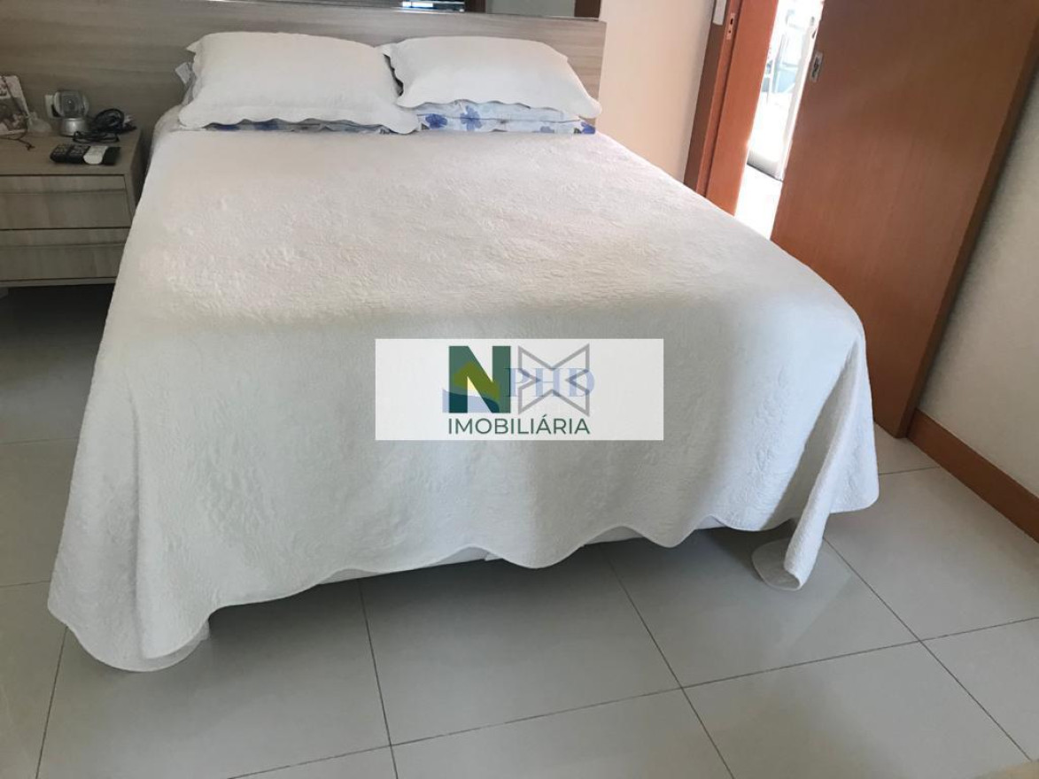 Cobertura 4 Quartos 240m² 