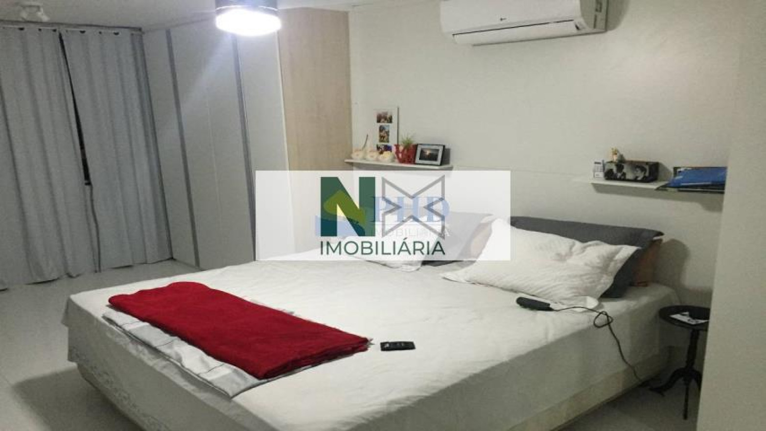 Casa 5 Quartos 330m² 