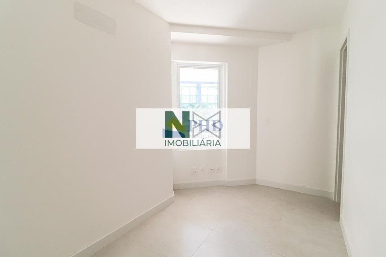 Apartamento 4 Quartos 164m² 