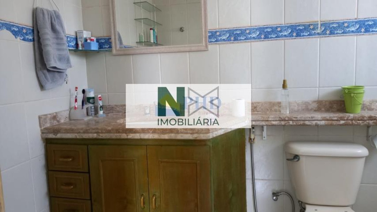 Casa 4 Quartos 280m² 