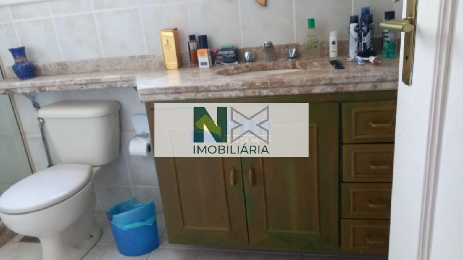 Casa 4 Quartos 280m² 