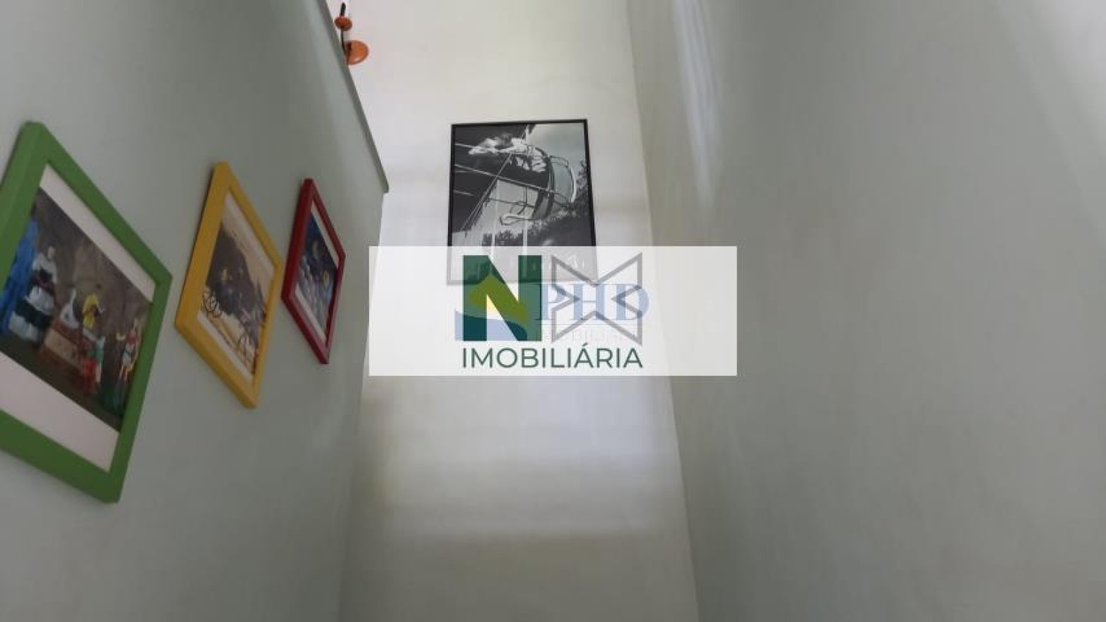 Casa 4 Quartos 280m² 