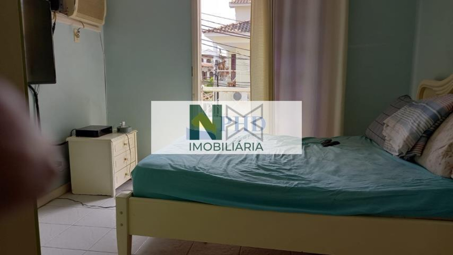 Casa 4 Quartos 280m² 