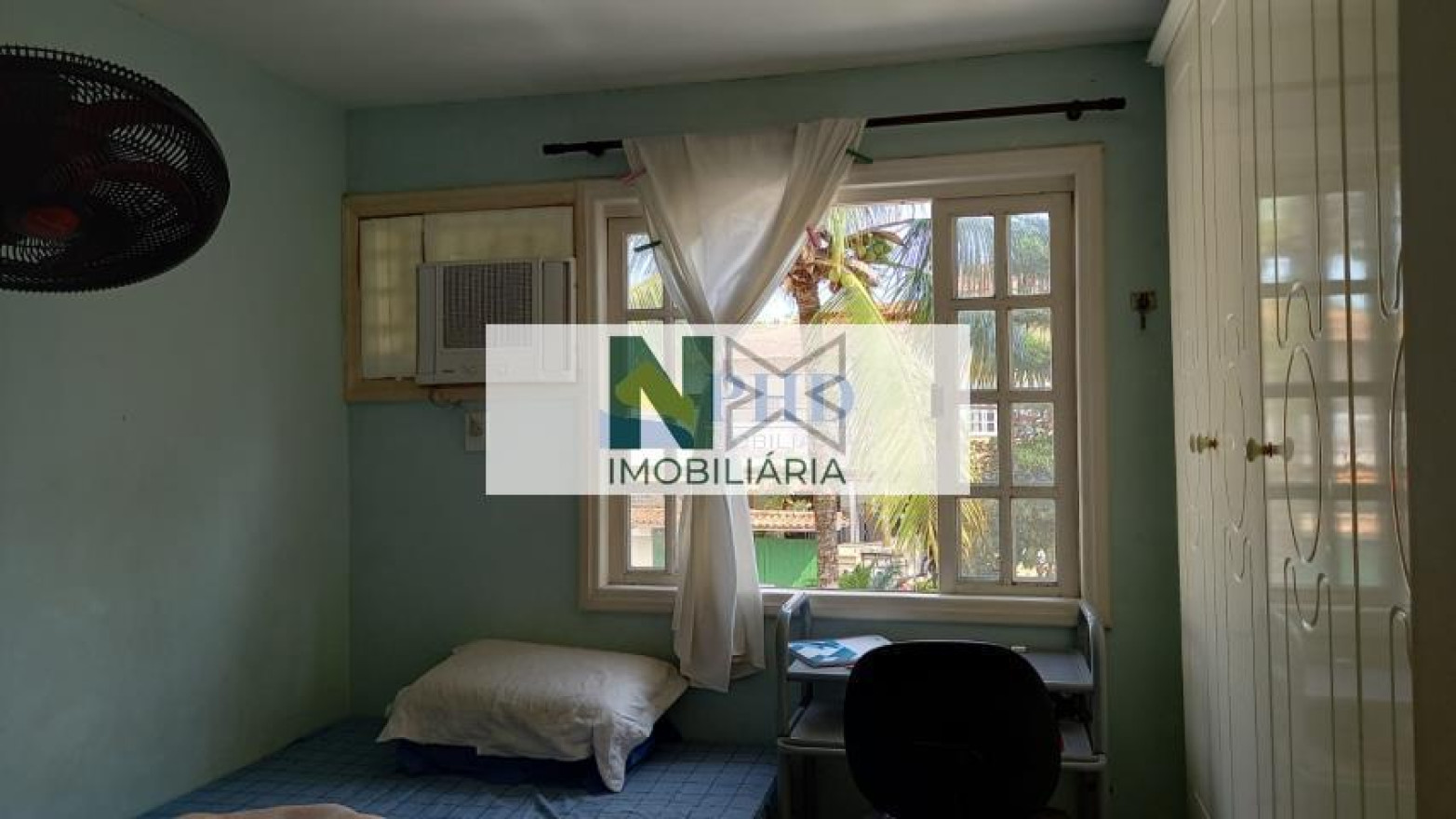 Casa 4 Quartos 280m² 