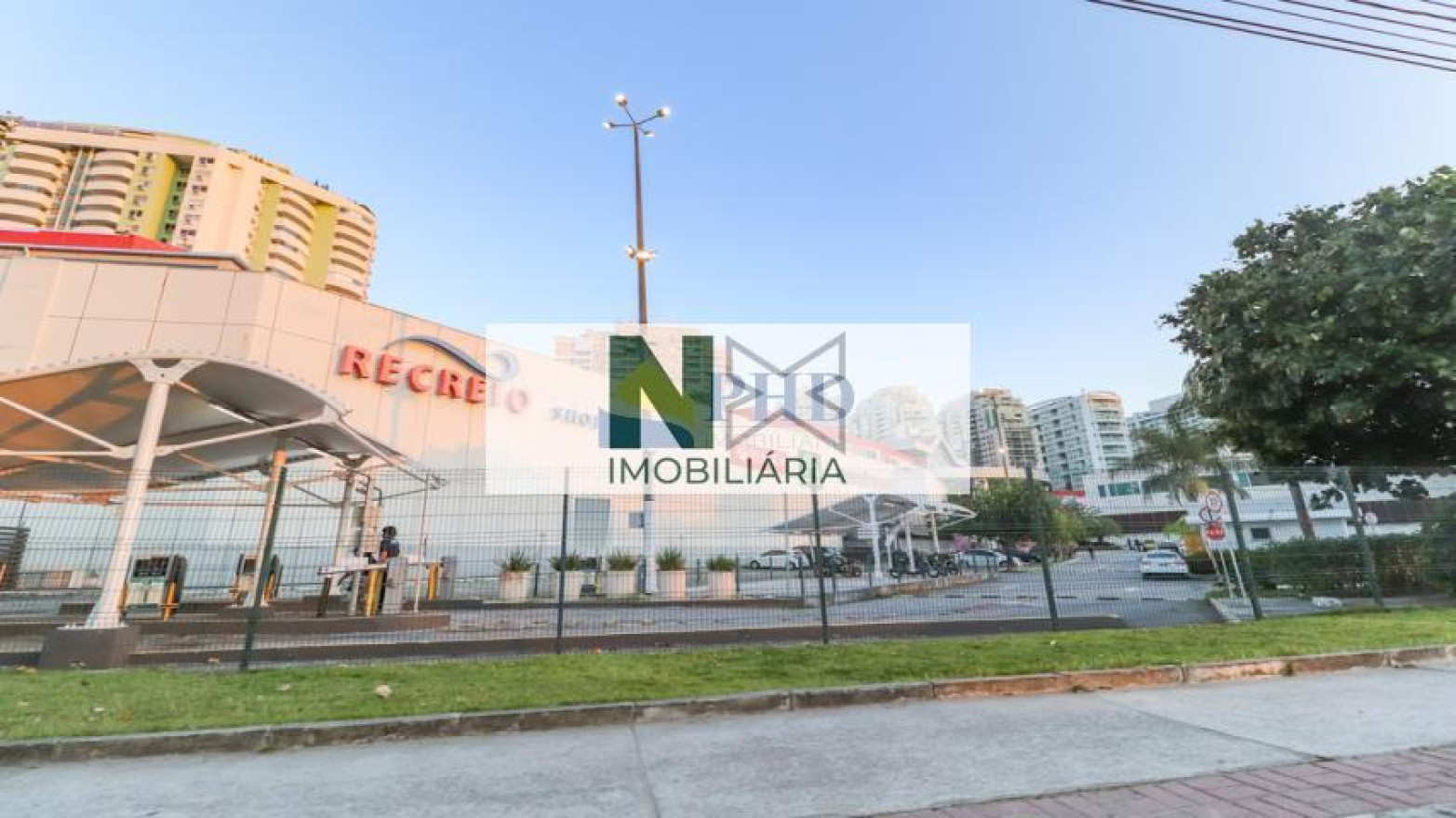 Comercial/Industrial  79m² 