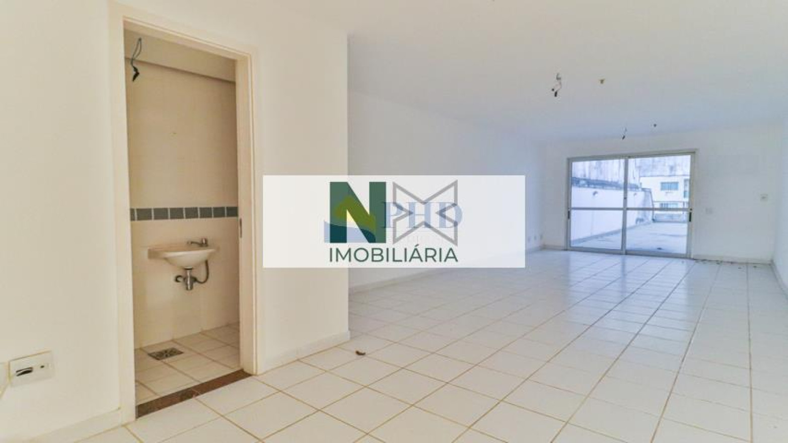 Comercial/Industrial  79m² 