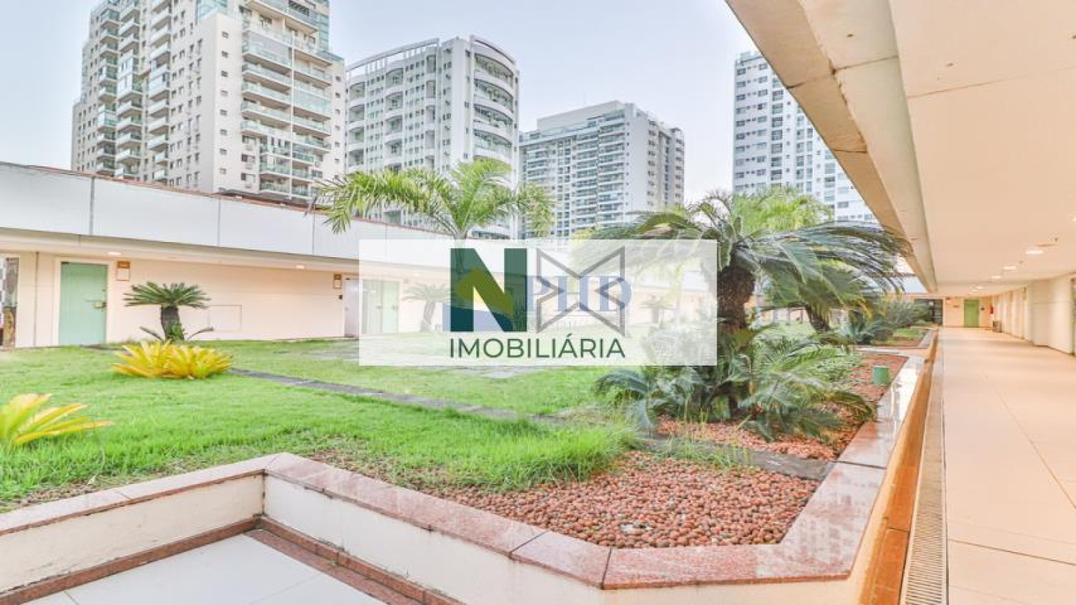 Comercial/Industrial  79m² 