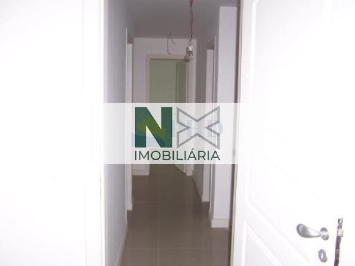 Casa 5 Quartos 181m² 