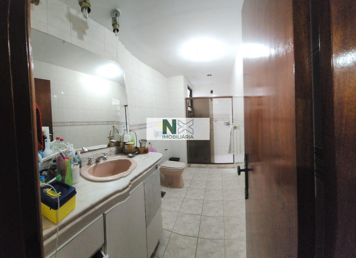 Cobertura 3 Quartos 180m² 