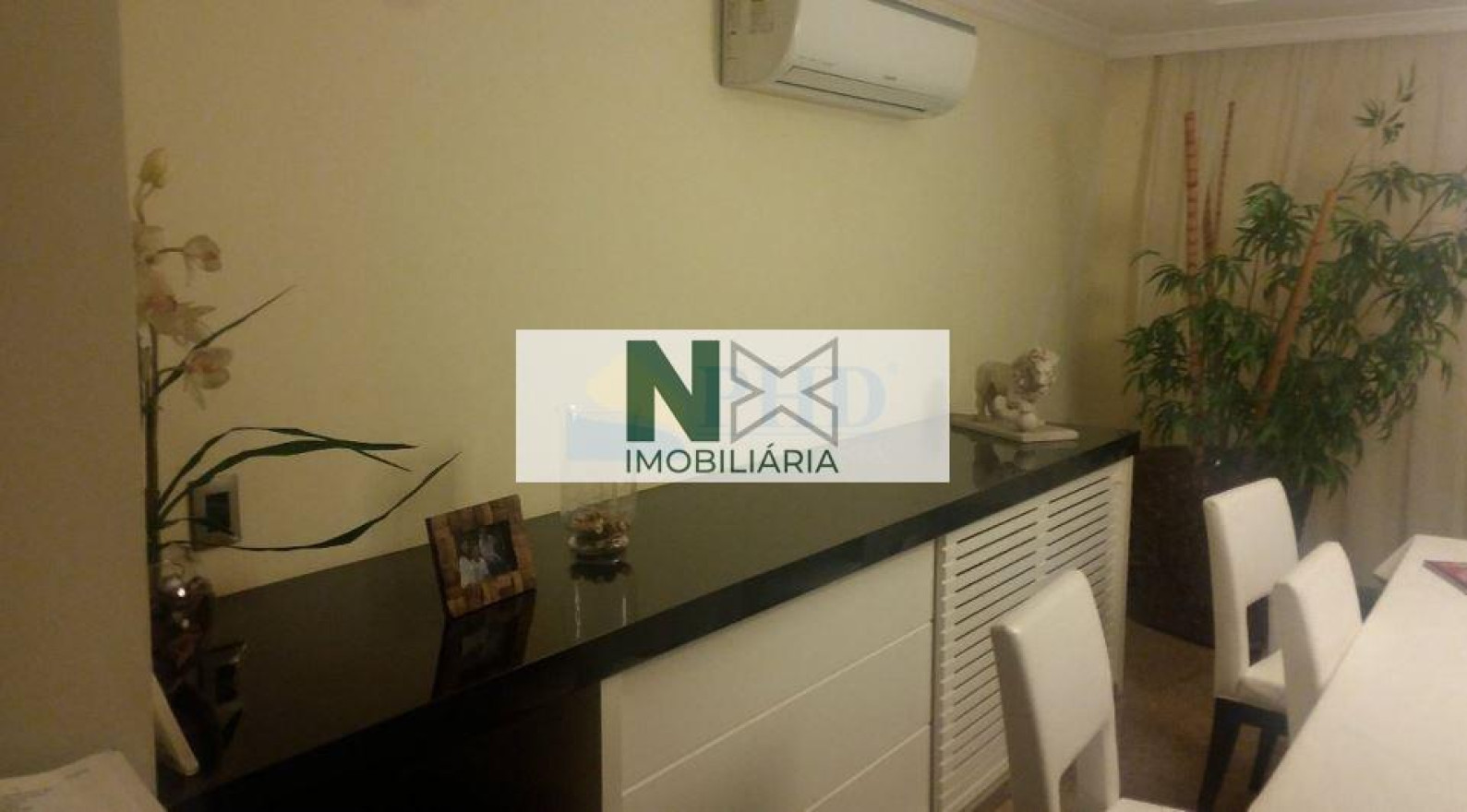 Cobertura 3 Quartos 220m² 