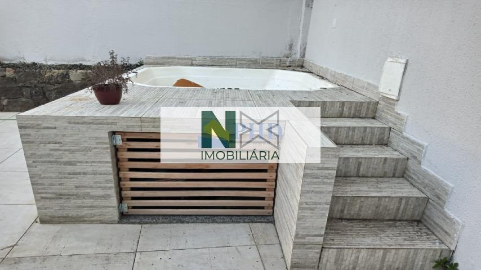 Casa 9 Quartos 600m² 