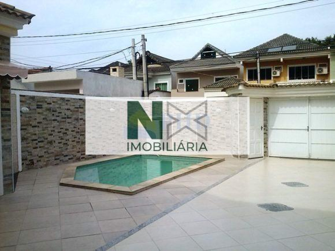 Casa 3 Quartos 237m² 