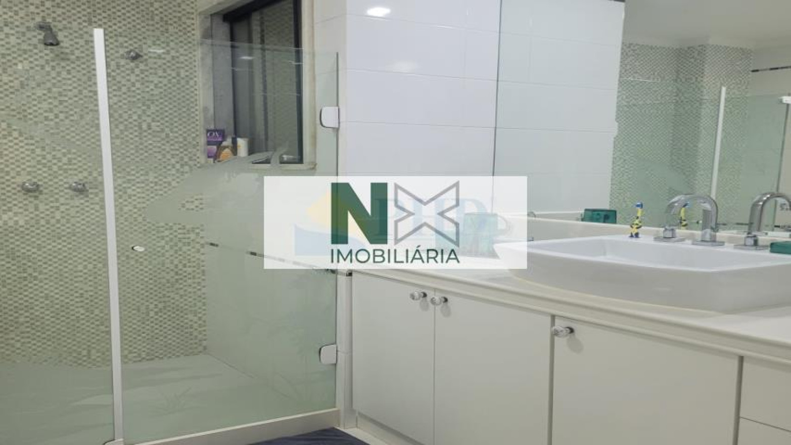 Apartamento 4 Quartos 217m² 