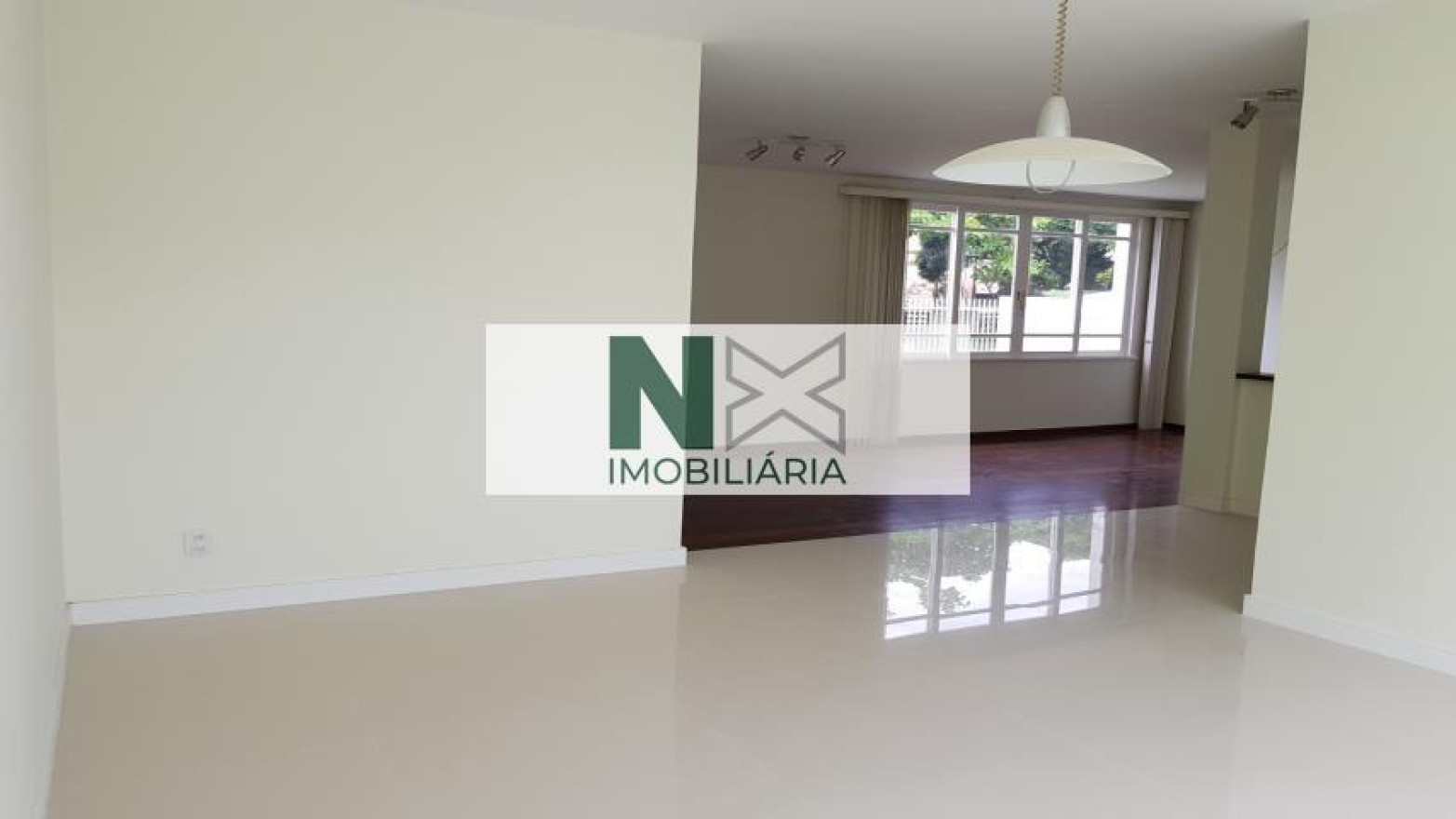 Casa 4 Quartos 410m² Casa 4 Quartos 410m²