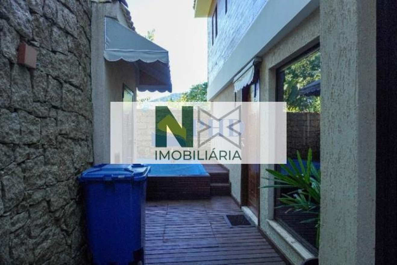 Casa 4 Quartos 190m² Casa 4 Quartos 190m²