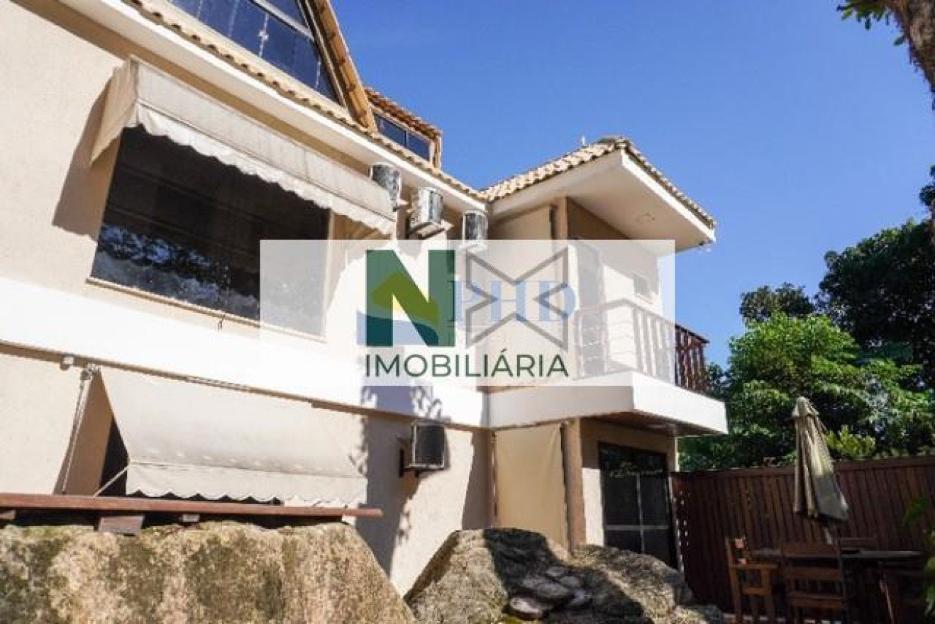 Casa 4 Quartos 190m² Casa 4 Quartos 190m²