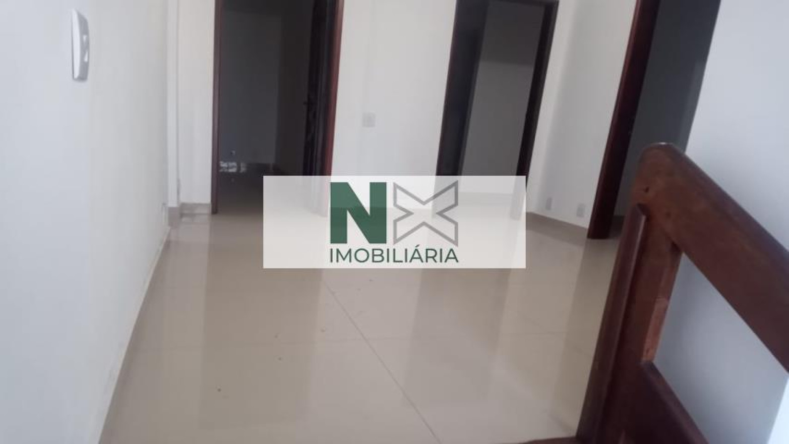 CASA 4 Quartos 300m² CASA 4 Quartos 300m²