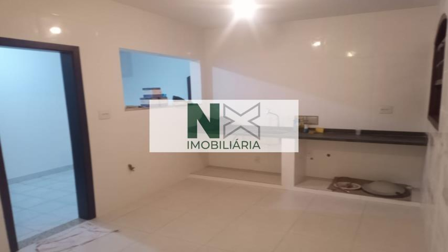 CASA 4 Quartos 300m² CASA 4 Quartos 300m²