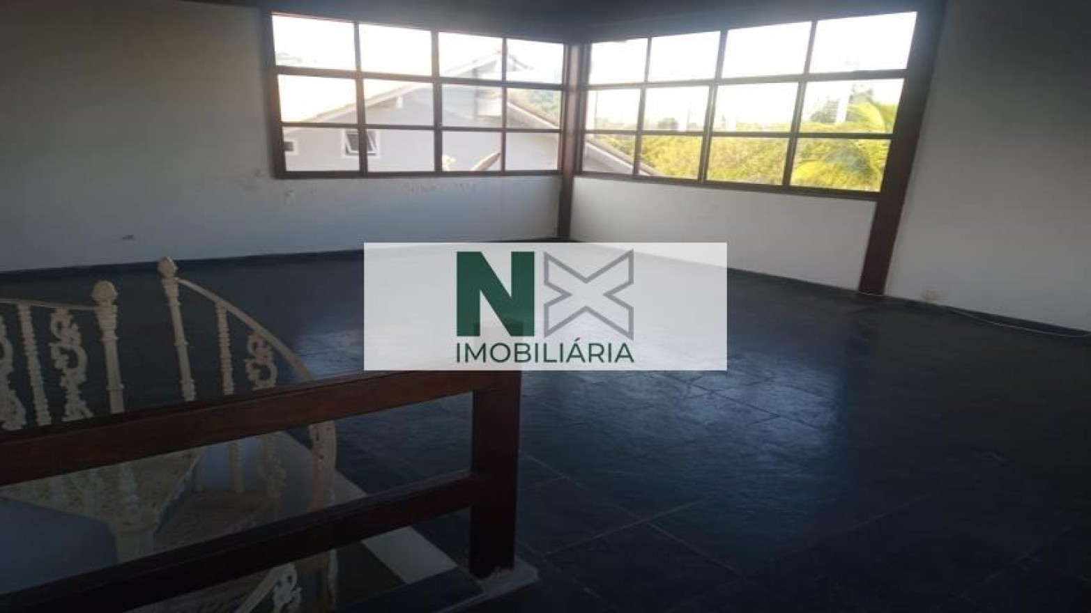 CASA 4 Quartos 300m² CASA 4 Quartos 300m²